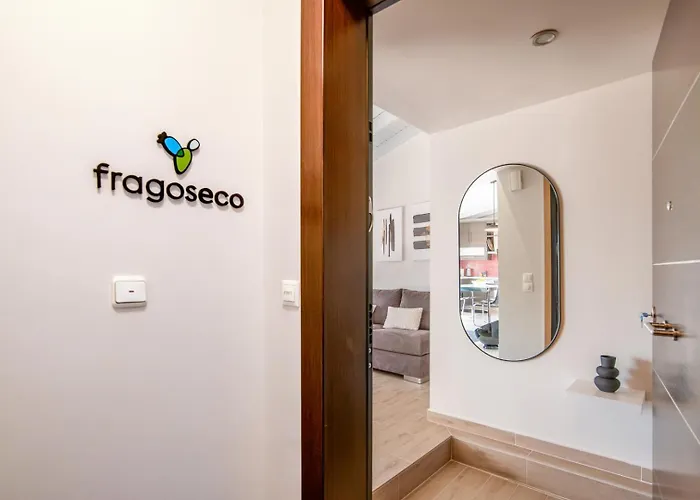 Lägenhet Fragoseco Loft! Elegance & Luxury